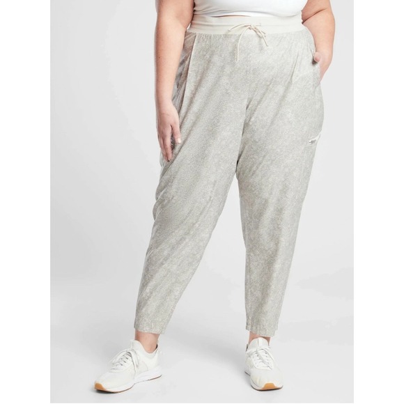 Athleta Pants - Athleta Venture Printed Pant Jogger Cargo Beige Textured Size 12